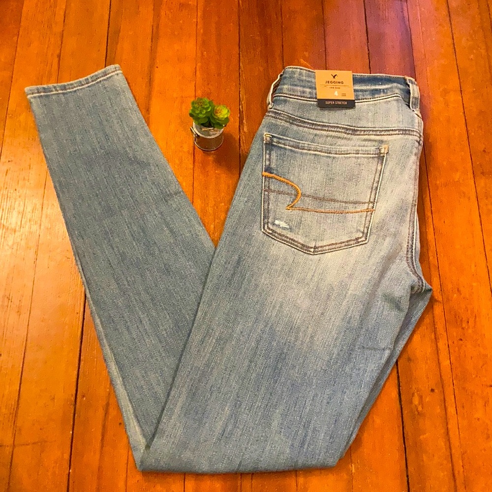 New American Eagle Jeans